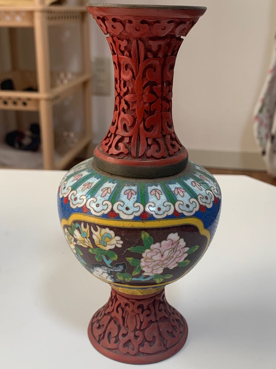 航】中国古玩 中国美術 唐物 極上細密漆彫 堆朱 花瓶 内七宝 花