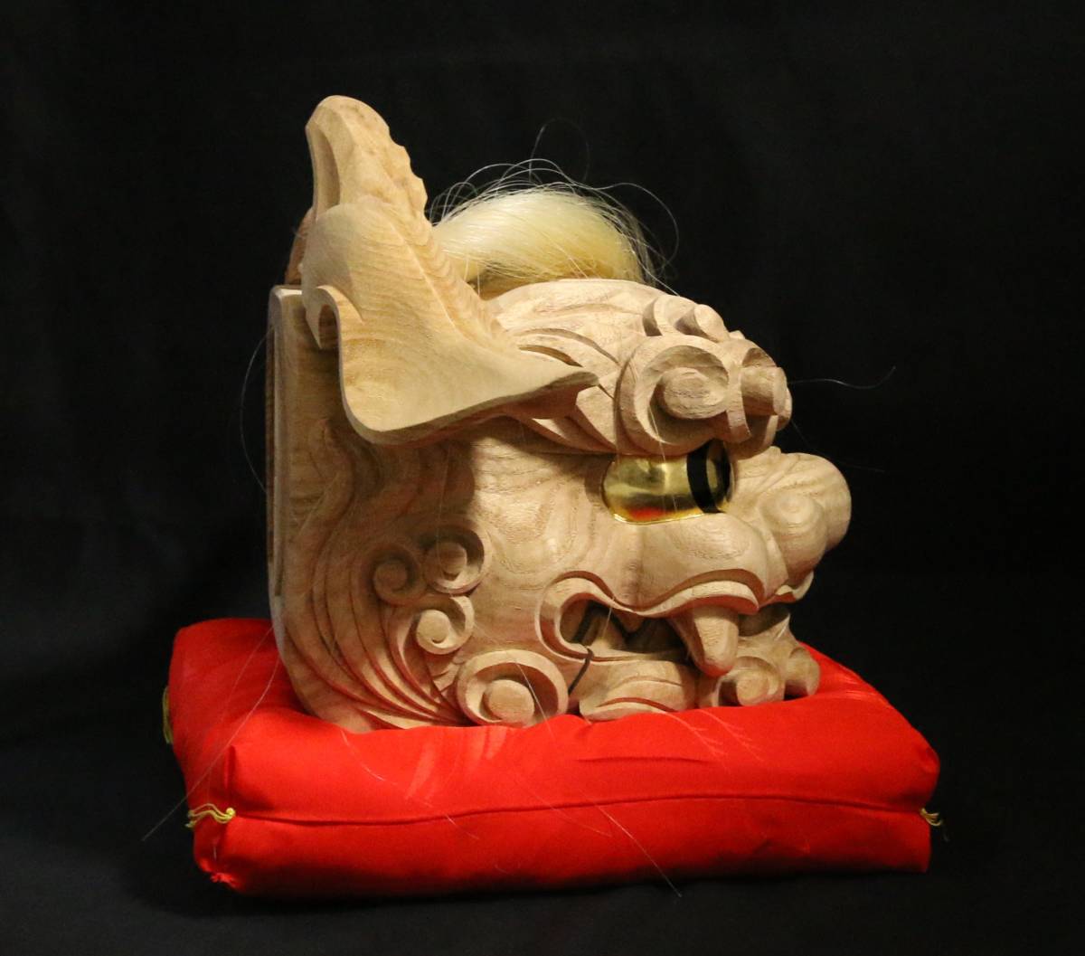 彫刻獅子模様の硯 箱付 shi 彫刻獅子模様の硯 箱付