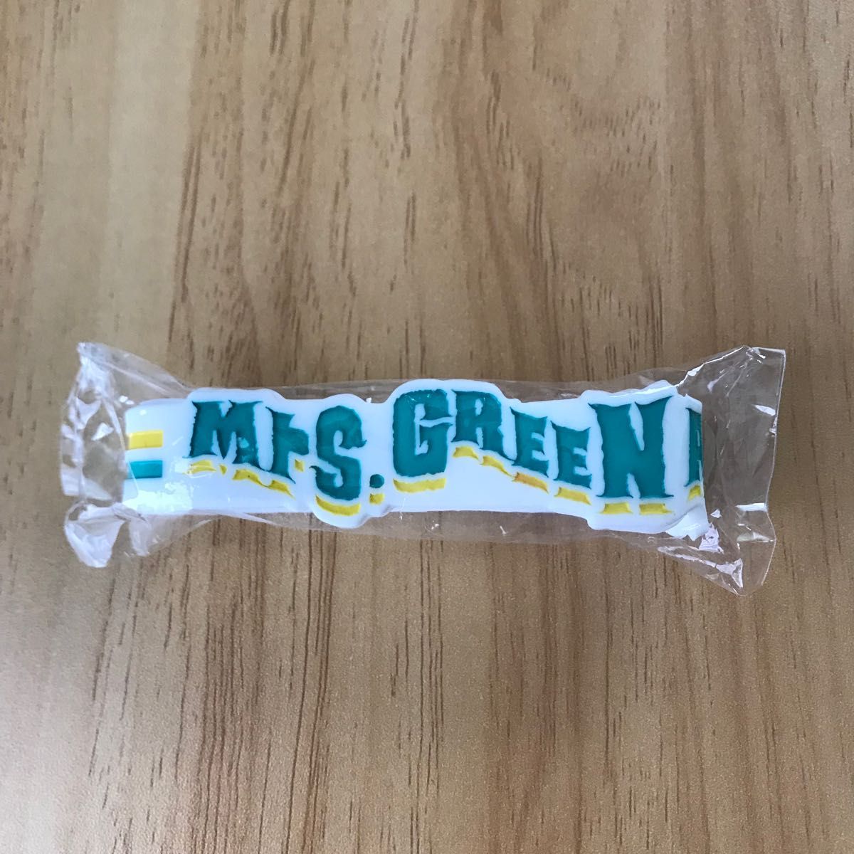 Mrs.GREEN APPLE の2019年 夏フェスのラバーバンド BABEL no TOH