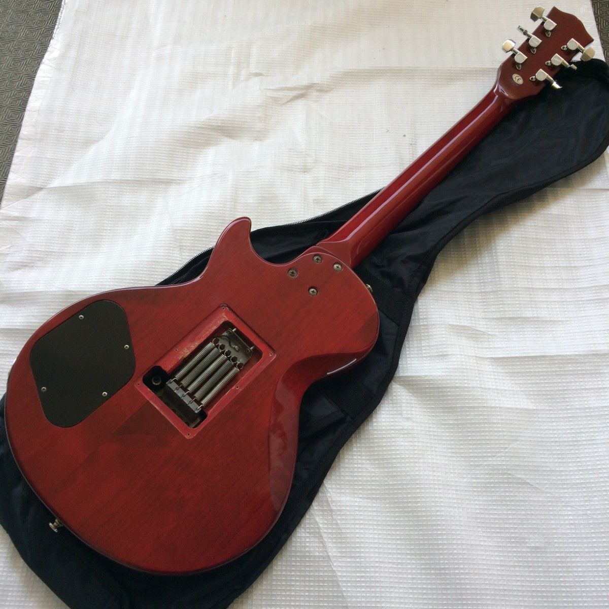 GrassRoots G-LP グラスルーツ レスポール フロイドローズ タイプ