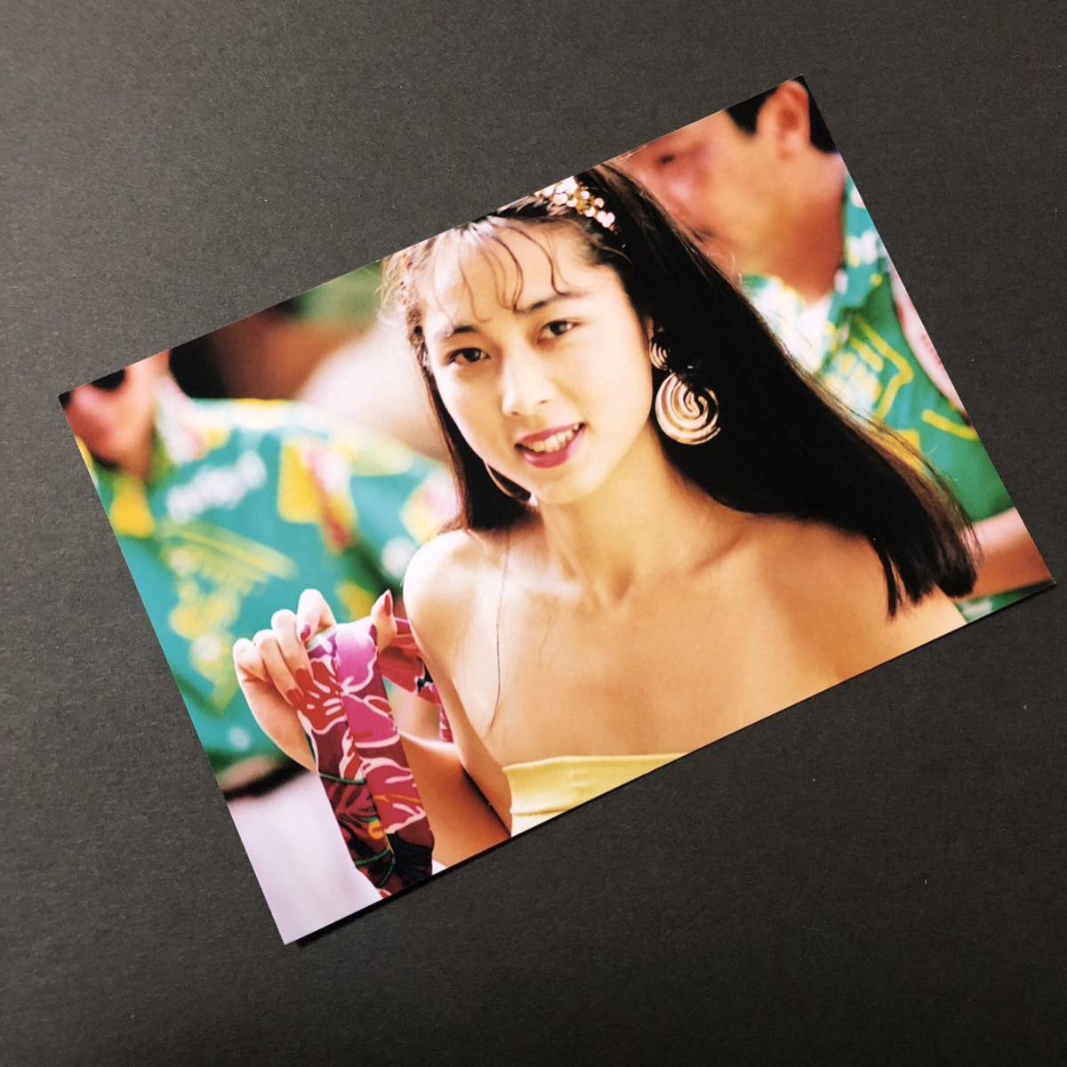 未使用】ZARD 坂井泉水 額縁写真 A3サイズ 新品未使用】ZARD 坂井泉水