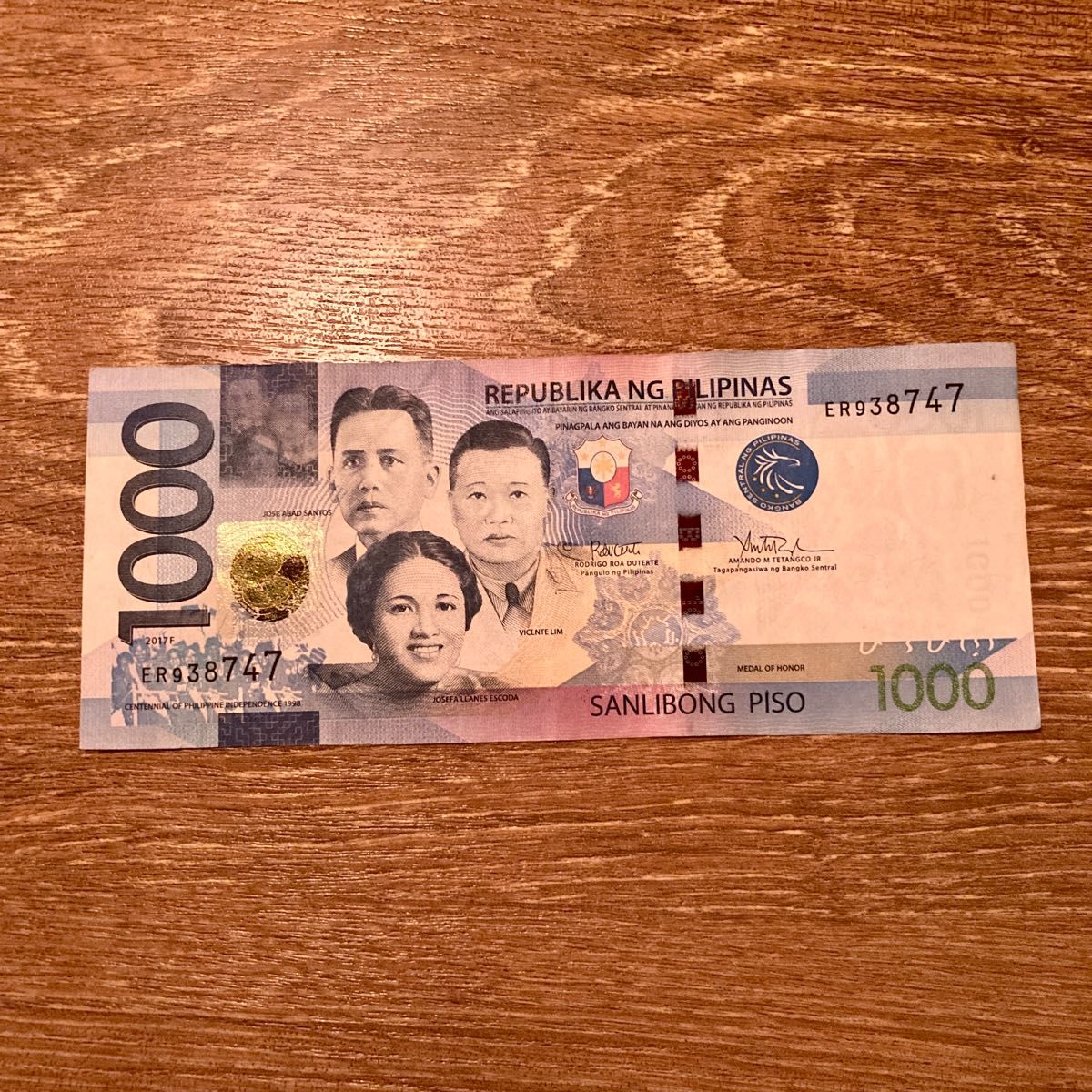 フィリピン1000ペソ紙幣 13枚 13000ペソ フィリピン1000ペソ紙幣 13枚
