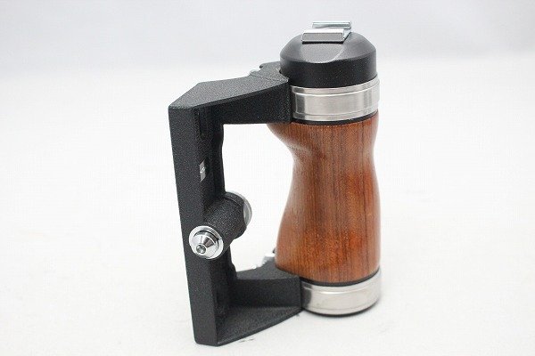 良品 ペンタックス Pentax 6x7 67 木製グリップ バケペン用