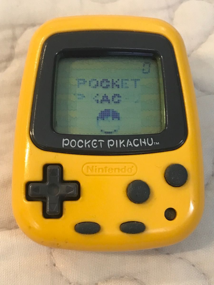 新品 ポケットピカチュウ 万歩計 ポケットモンスター 任天堂