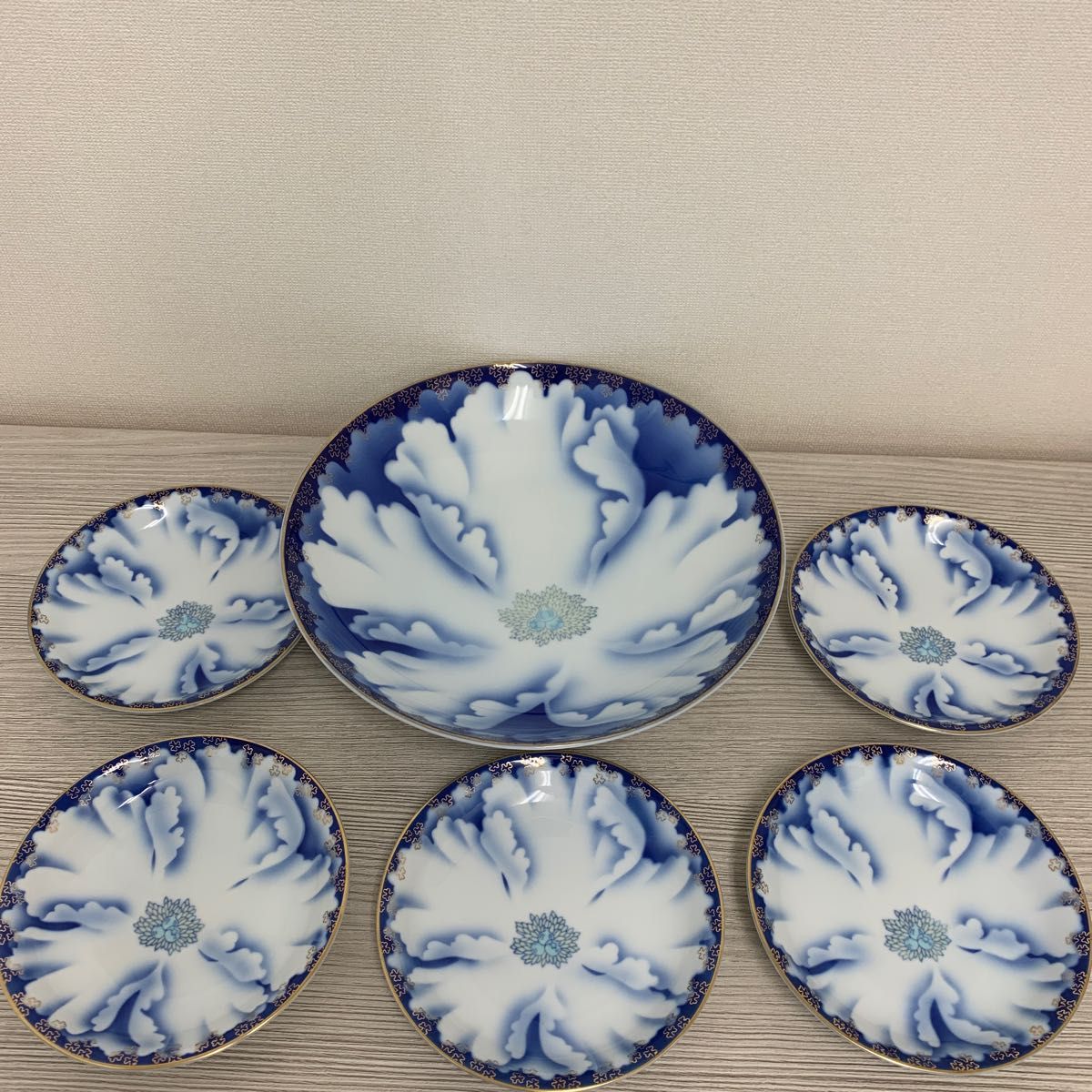有田焼 深川製磁 牡丹 金ミル 大皿 中皿 セット｜Yahoo!フリマ（旧