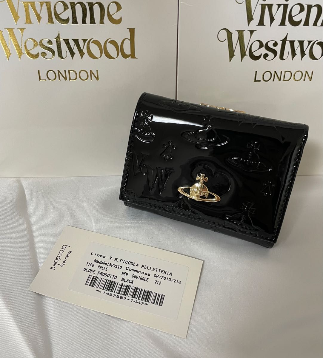 新品 Vivienne Westwood ヴィヴィアンウエストウッド 三つ折り財布