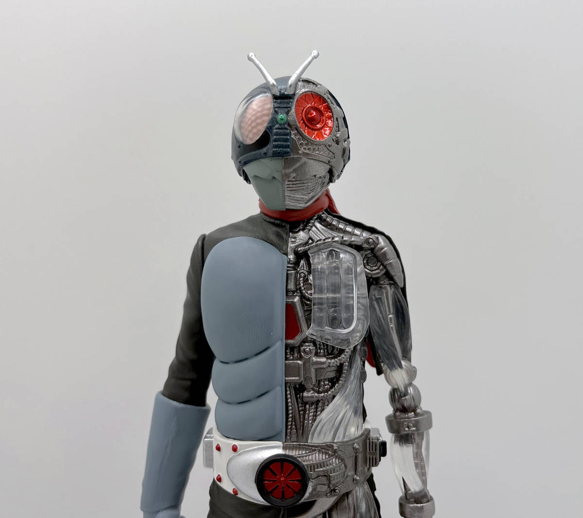 INTERNAL STRUCTURE 仮面ライダー1号 フィギュア 変〜身、とう