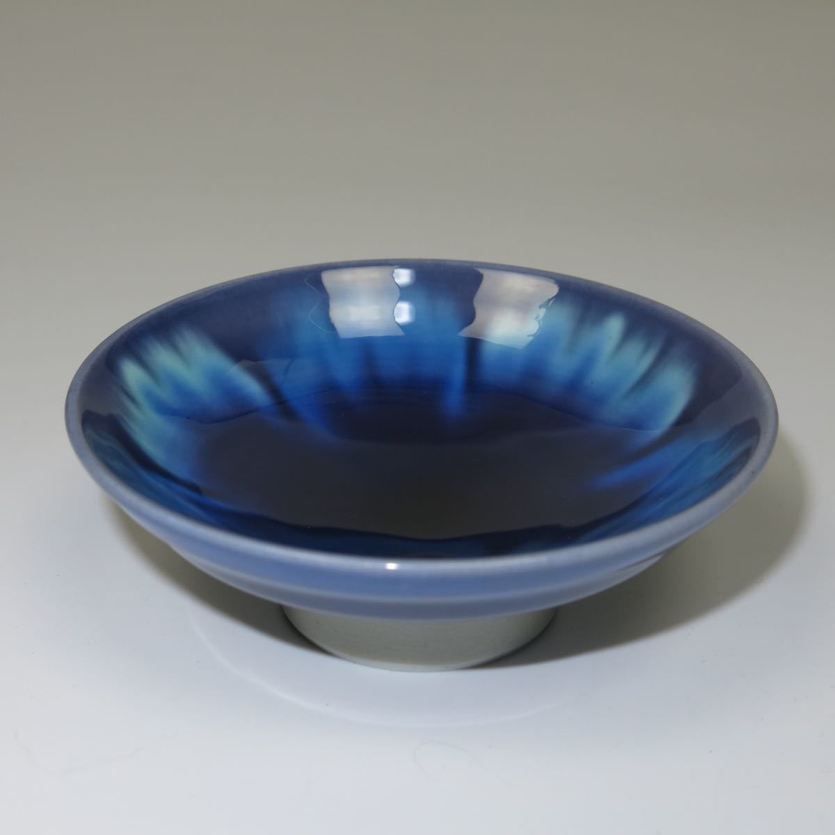 人間国宝三代徳田八十吉 作 ぐい呑み 真作 WISH 三代徳田八