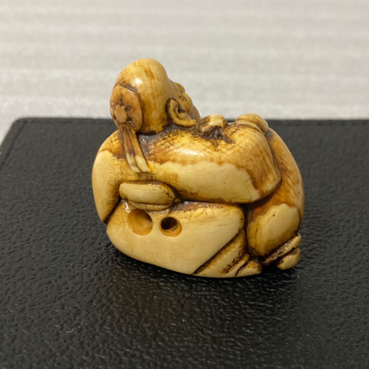 恵比寿大黒さん縁起物骨董 年代物 骨董 象牙風 在銘 恵比寿天 大黒天 根付