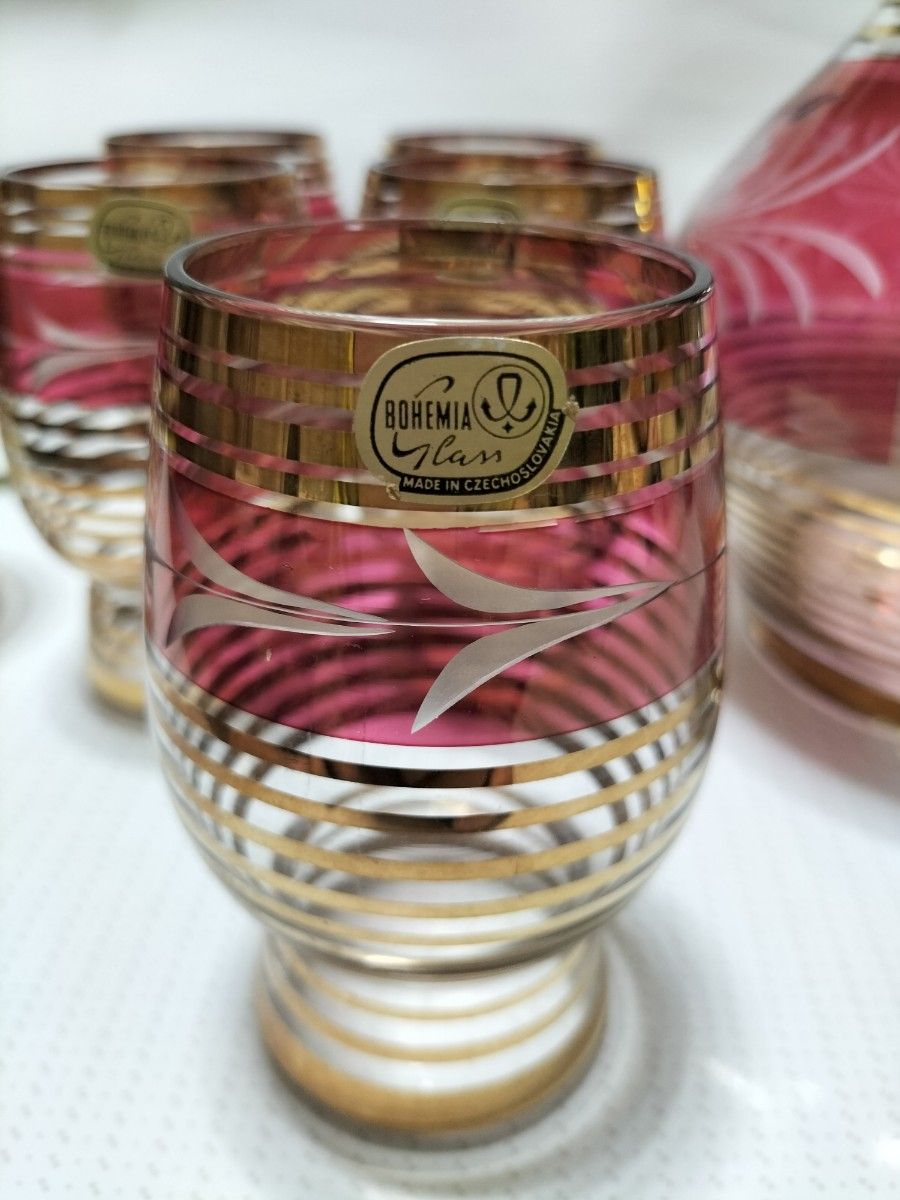 美品】ボヘミアングラス デキャンタ ワイングラス6個 レッド 金彩