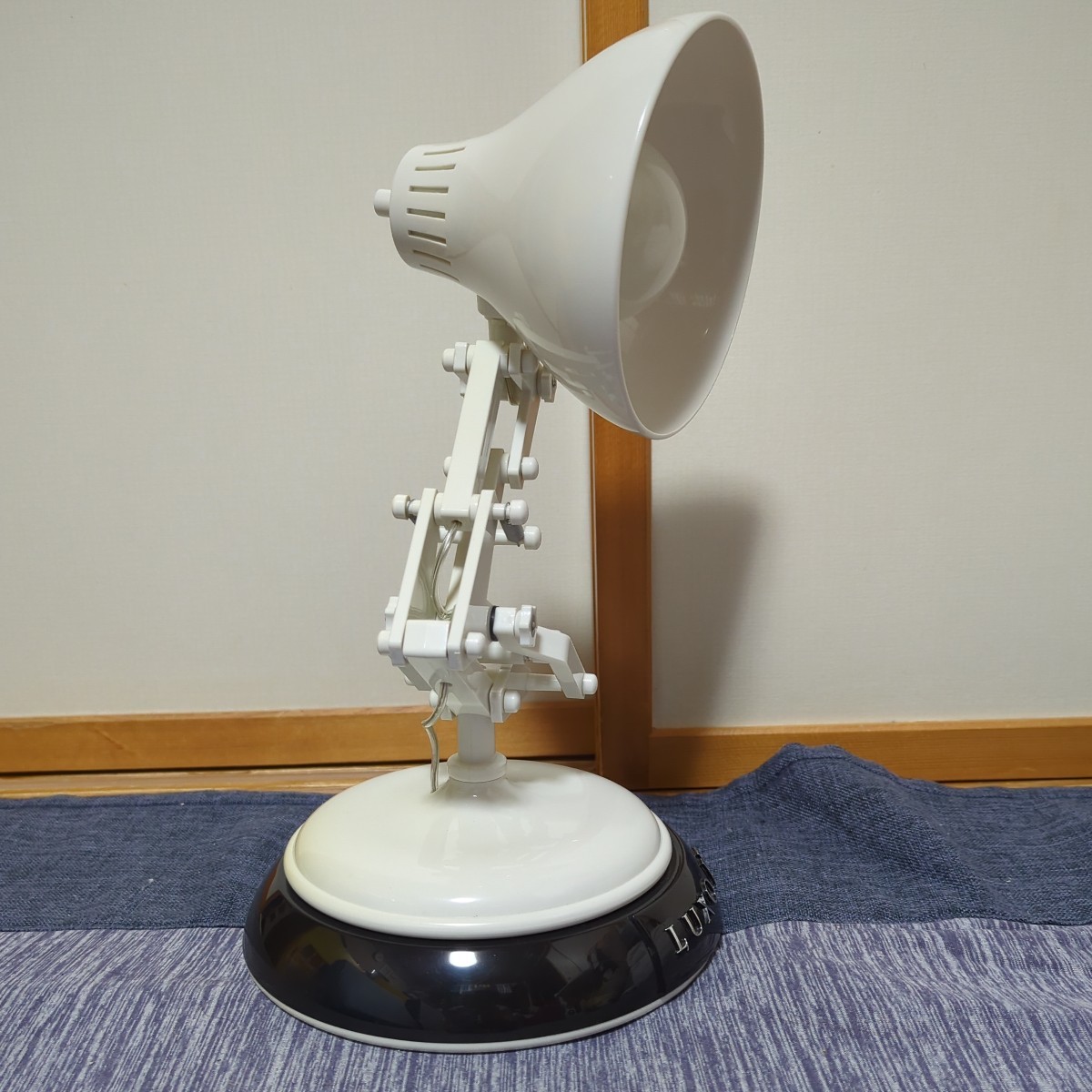 ルクソーJR.ライト ルクソーJr. ランプ | 革ジャンのマックス・ケイディ