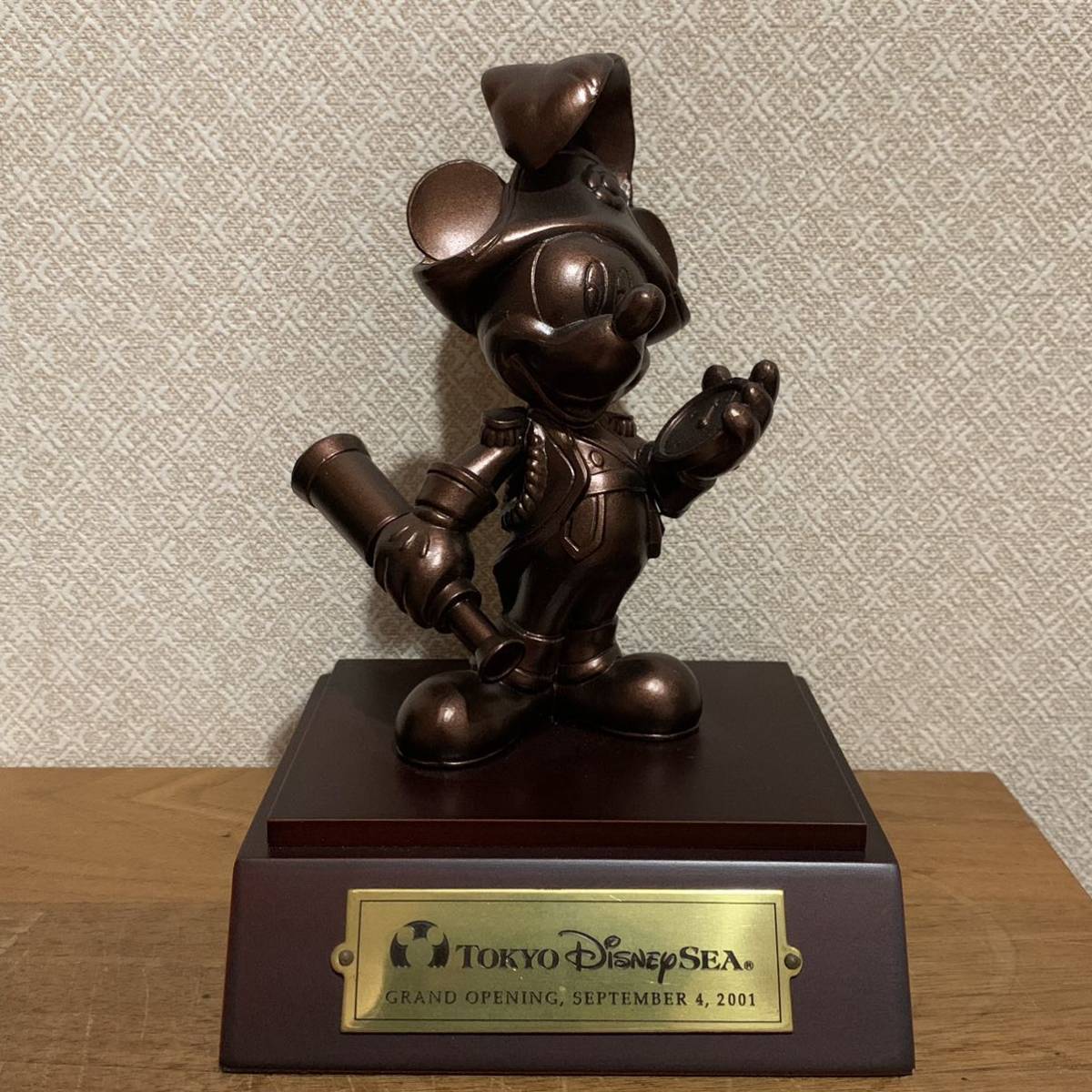 値下げ】東京ディズニーシー1st.アニバーサリーミッキーブロンズ