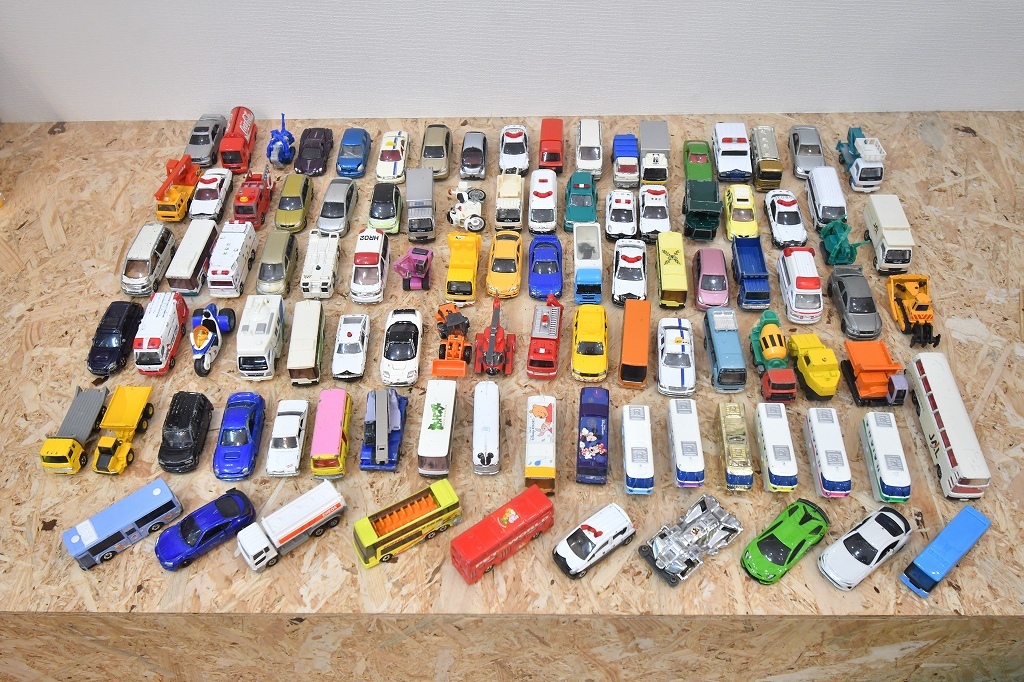 ミニカー 大量 まとめて 100台以上 ジャンク トミカ Hot Wheels チョロ