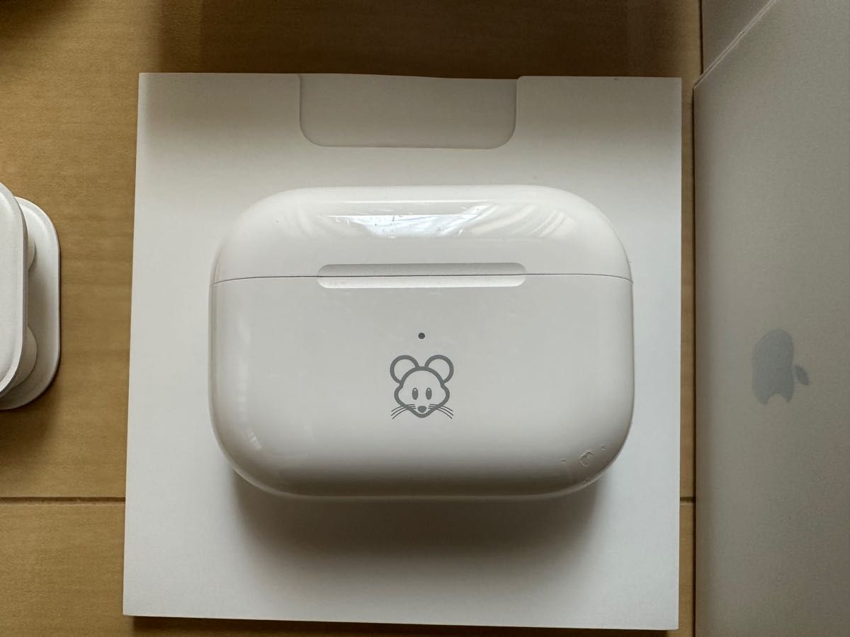 Apple AirPods Pro（第2世代）刻印入り 中古1個｜Yahoo!フリマ（旧