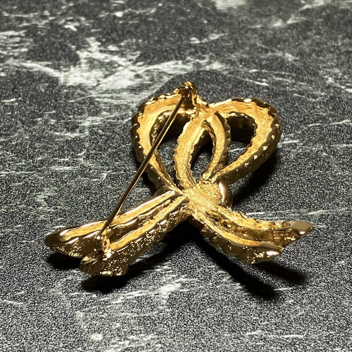 希少品 Christian Dior ディオール ブローチ ヴィンテージ 【公式通販】