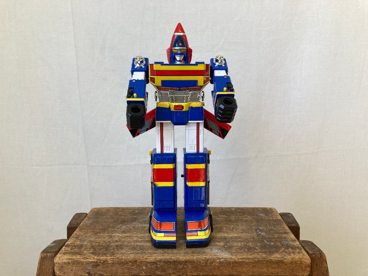 BANDAI 電撃戦隊チェンジマン DX超合金 チェンジロボ 電撃合体