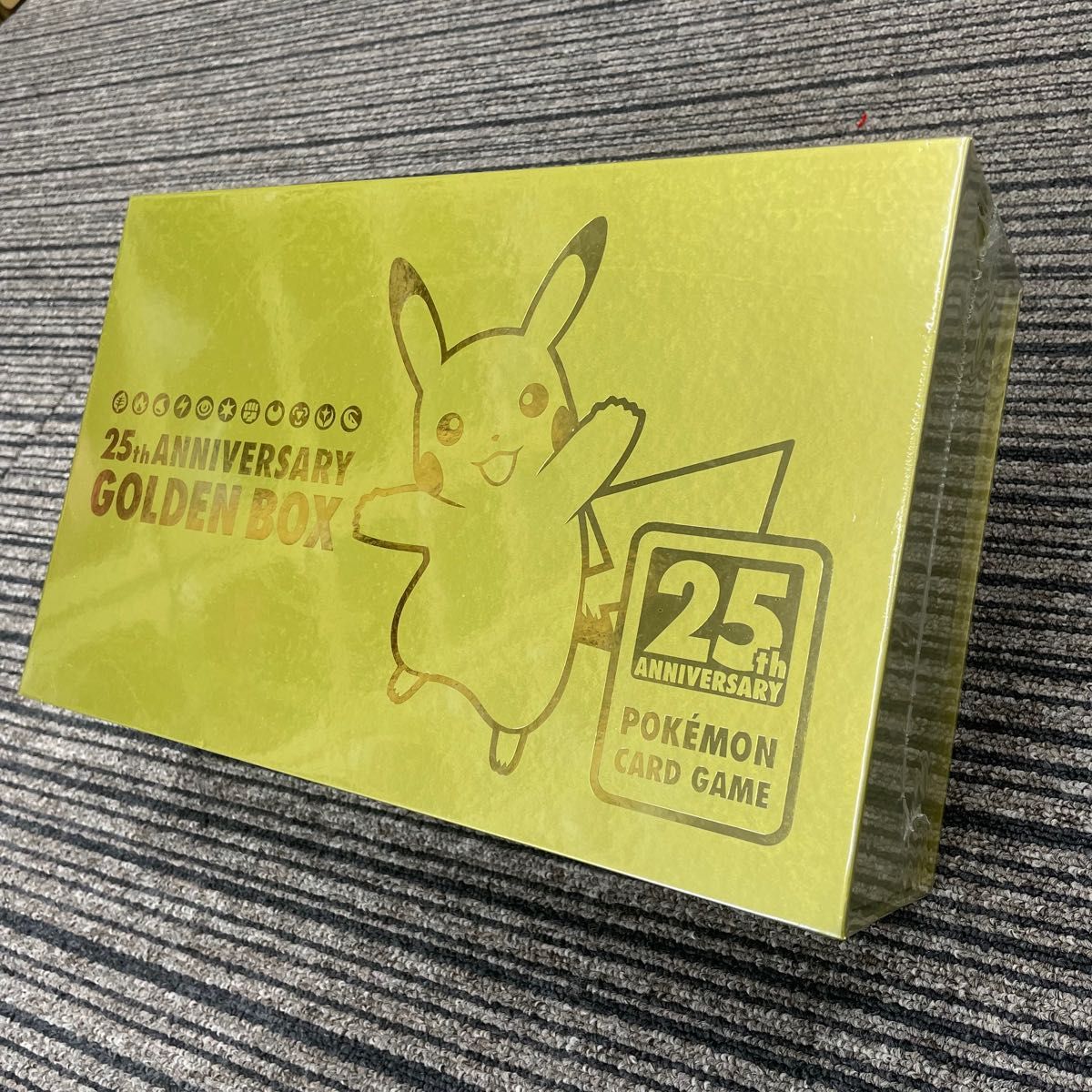 Amazon産】ポケモン 25th Anniversary ゴールデンボックス Amazon産