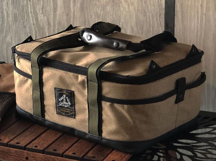 新品 BLACK DESIGN アイアンプレート 収納 ストレージバッグ ブラック