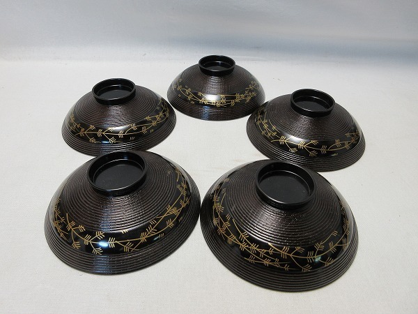 510062 【 ほぼ未使用 懐石道具 木製溜塗 千筋 蒔絵 吸物椀5客揃