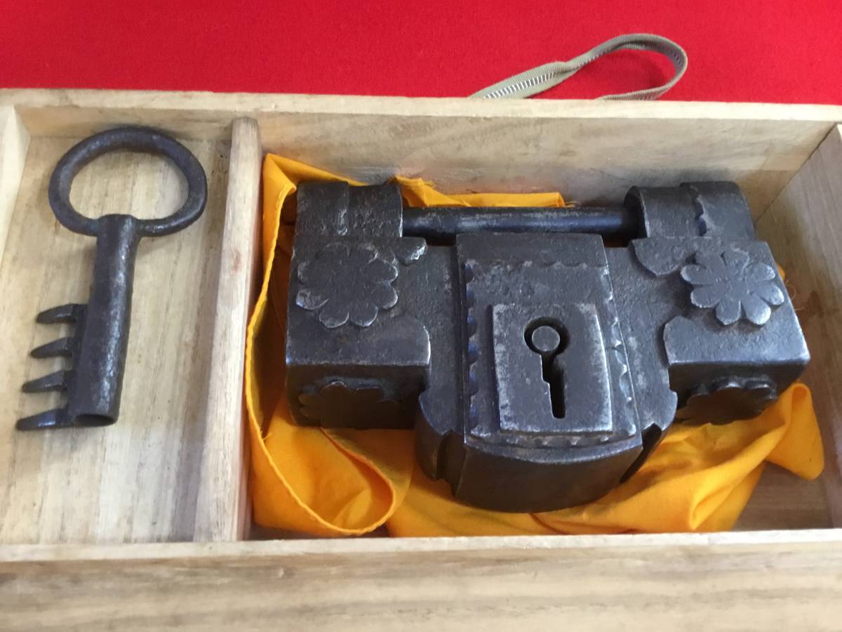 阿波錠前 蔵錠 カジヤバラ住源作 6枚バネ 阿波錠前 蔵錠 カジヤバラ住