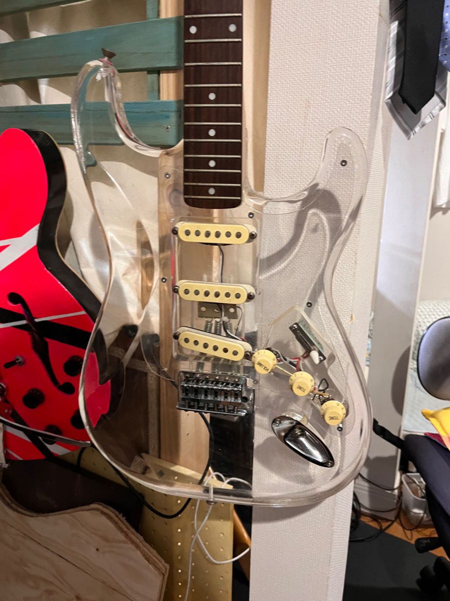 Photogenic アクリルエレキギター中古美品 Photogenic Traditional