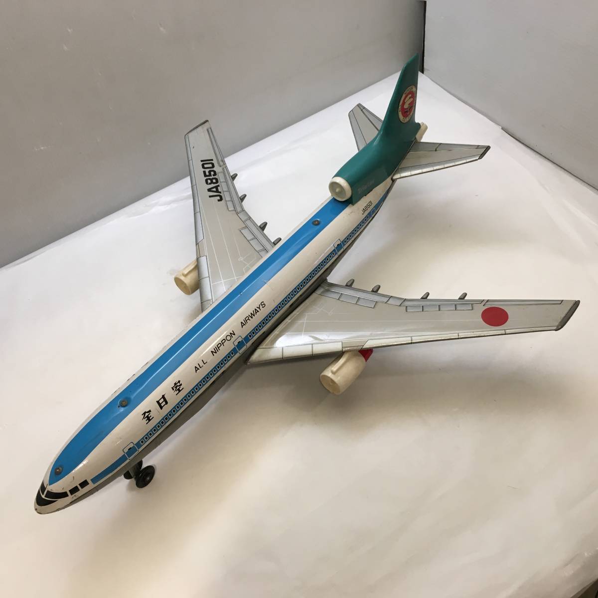 セール中】ブリキ玩具 ANA全日空 8501 ジャンボジェット トライスター