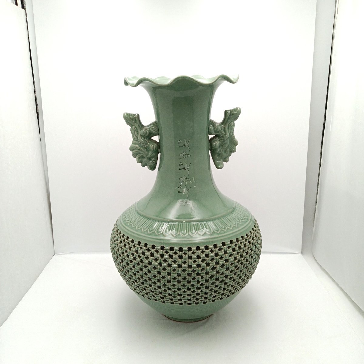 特大壺 青磁 床の間 美品 特大壺 青磁 床の間 美品 - メルカリ