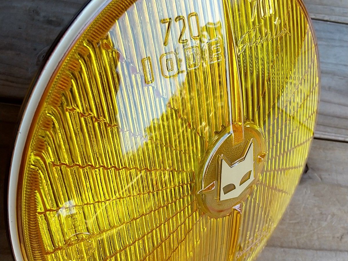 マーシャルヘッドライトイエローCBX CBR