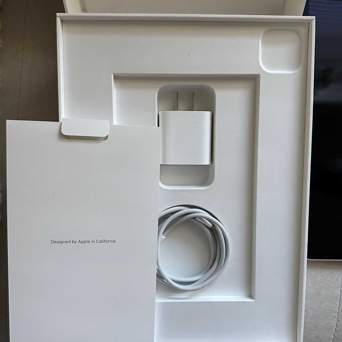 iPad Pro第4世代（128GB／未使用に近い/付属品完備）｜Yahoo!フリマ