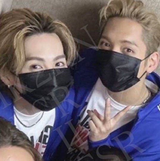 新品】川村壱馬&吉野北人 着用同型 ジャージ上下セット Lサイズ【稀少