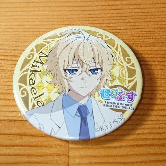 終わりのセラフ ミカエラ カラオケの鉄人 缶バッジ 中古】バッジ
