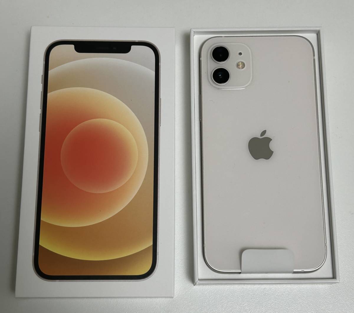 iPhone12 64GB ホワイト SIMロック解除済｜Yahoo!フリマ（旧PayPayフリマ）