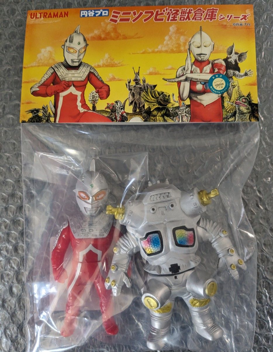 新品未開封】MAX TOY JAPAN ウルトラセブン&キングジョー マックストイ