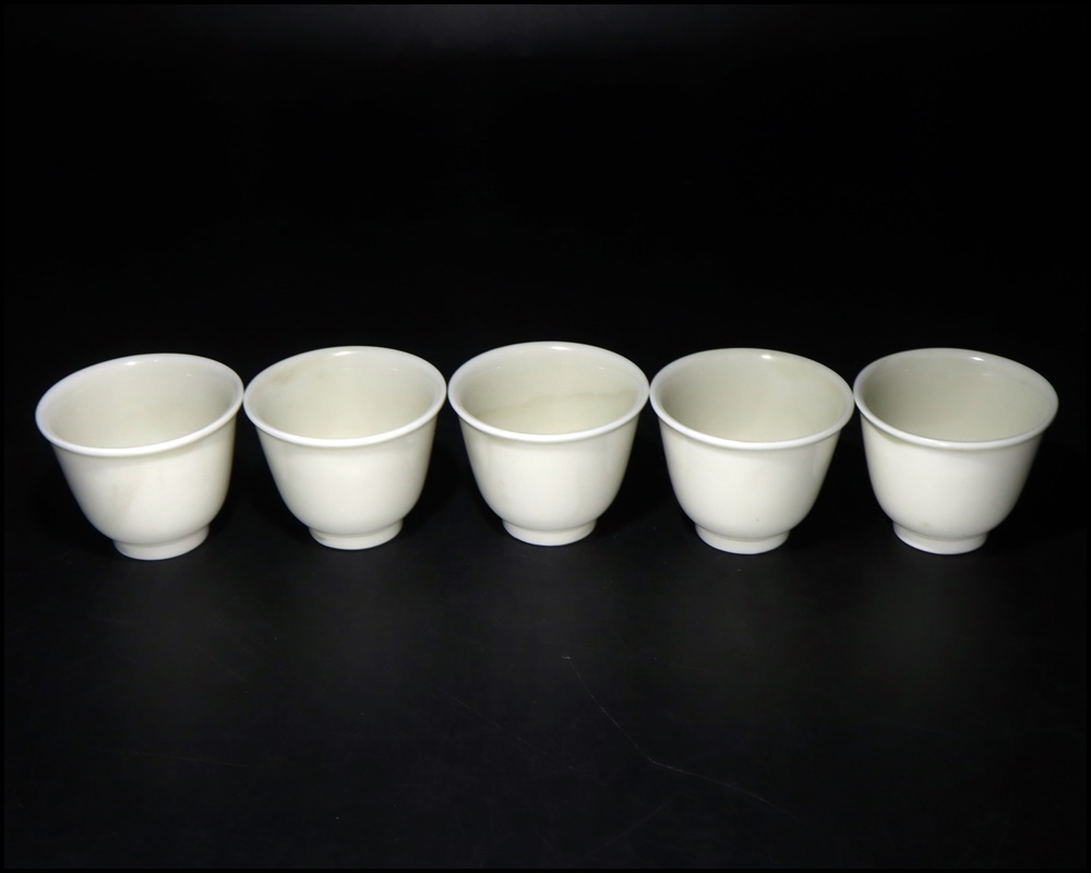 南京白磁盃 煎茶碗 明時代 5客 古染付 景徳鎮 中国古玩 中国陶磁器