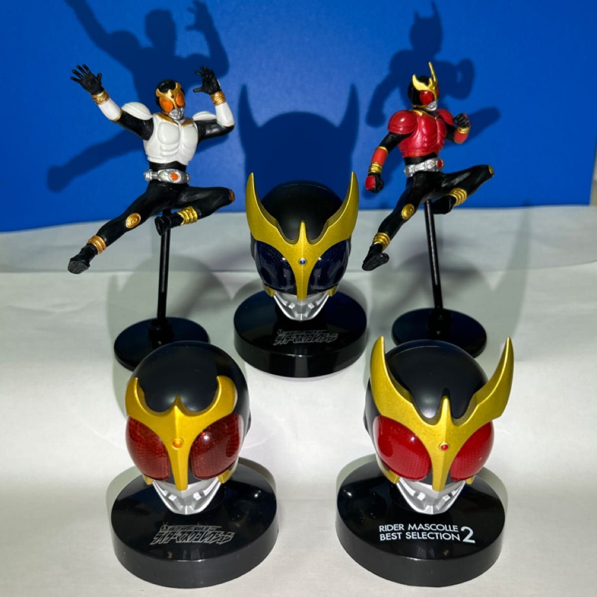 仮面ライダークウガマイティーフォームマスク1/2 Amazon.co.jp: RMW