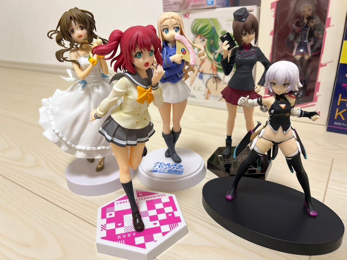 Yahoo!オークション - 【大量 美少女フィギュア ジャンク品】27体 ラブ