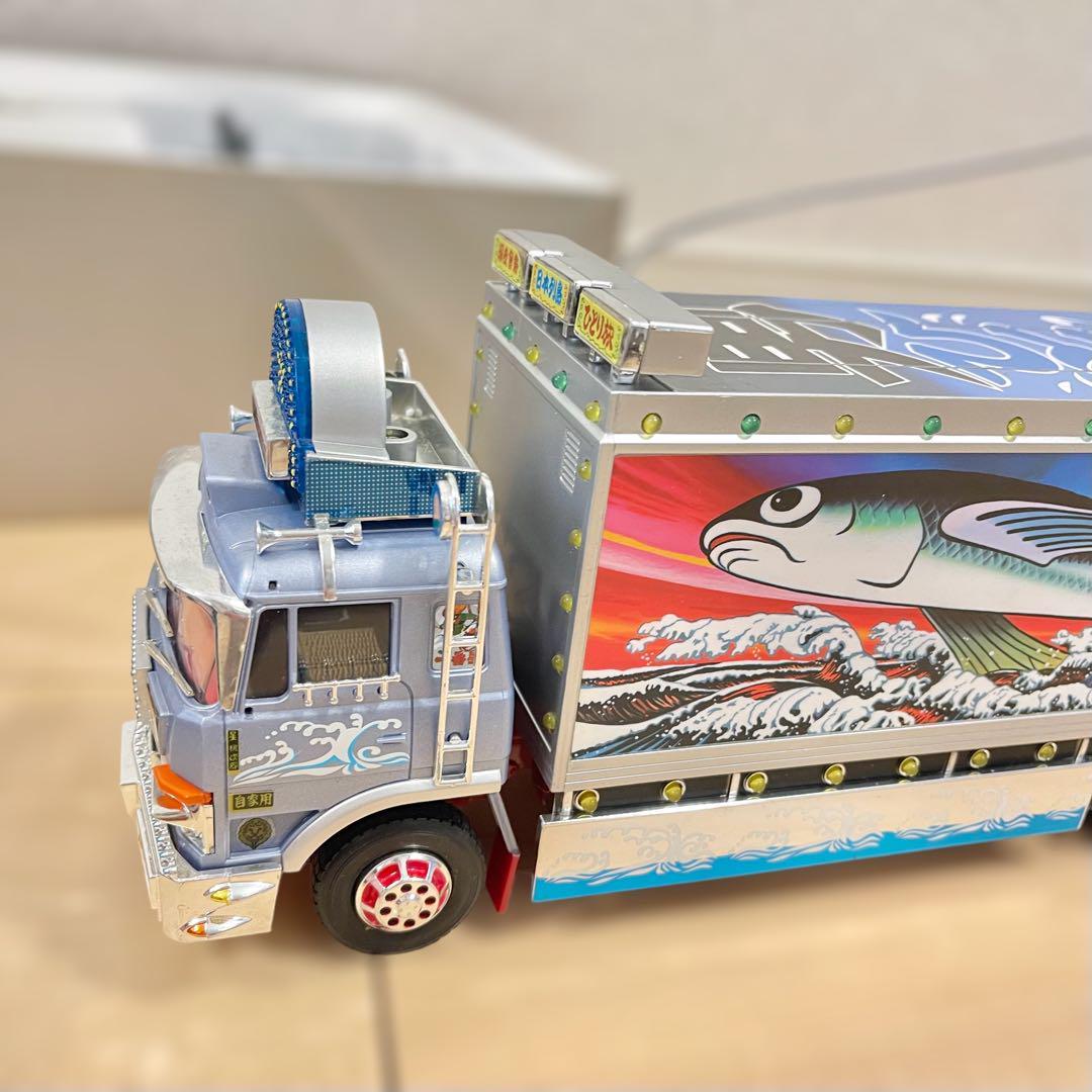 バンダイ 1/32 ラジオコントロール トラック野郎熱風5000キロ Amazon