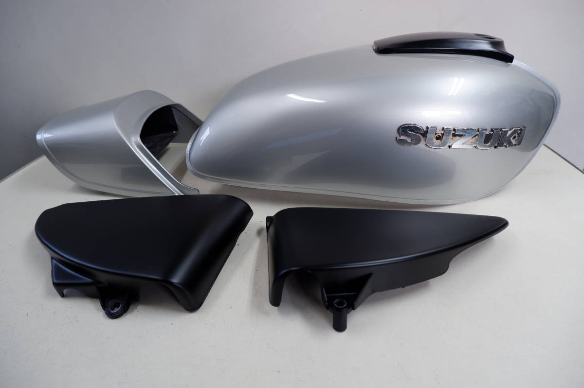 スズキGS400 タンク.テールカバー.サイドカバーset GS400 外装セット