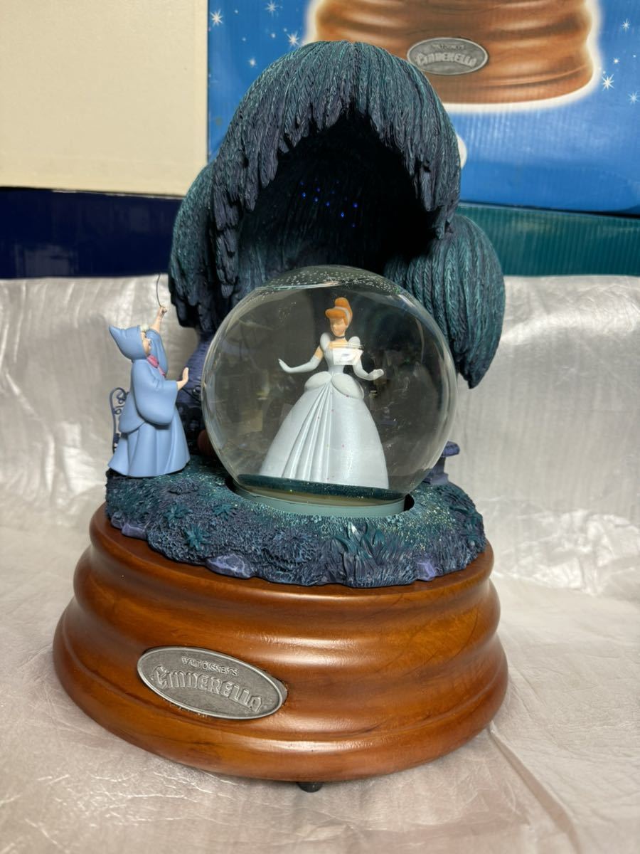 ディズニー シンデレラ スノーグローブ シンデレラ ピンクのドレス