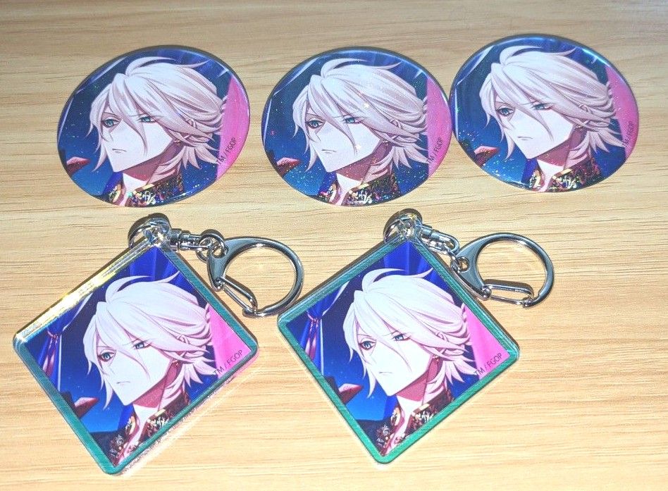 Fate FGO ホテルカルデア カルナ ホロ 缶バッジ アクキー 他