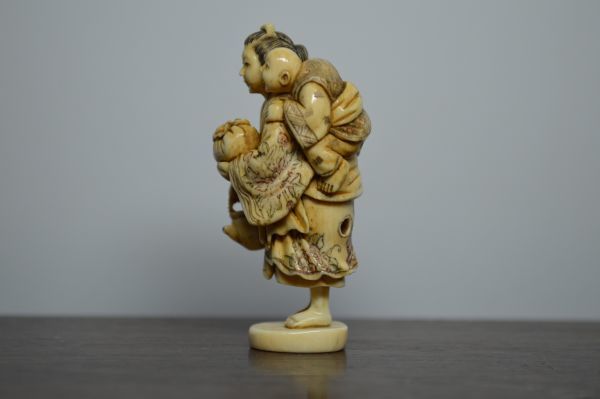 時代根付 天然素材 細密彫刻 在銘 広次郎 作家物 縁起物 時代根付 天然