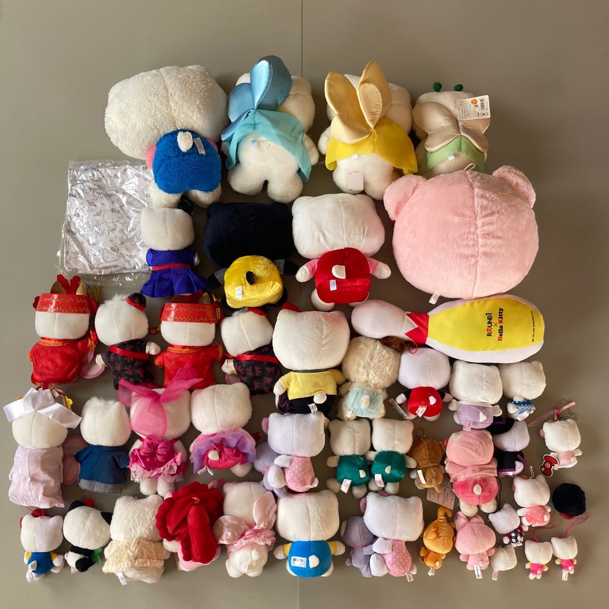 極希少】Sanrio ぬいぐるみまとめ売り キティ ばつ丸くん ブランコ 極