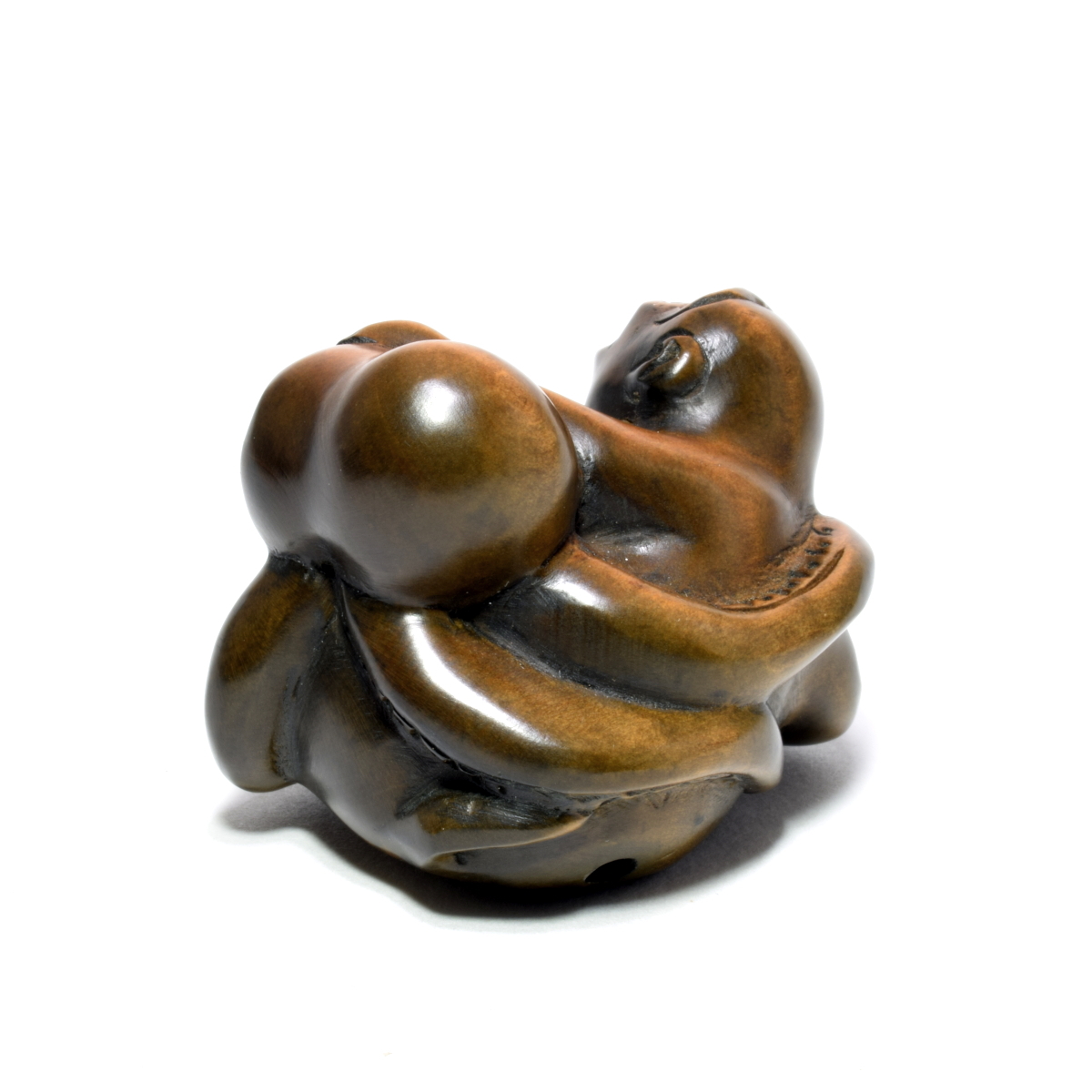 A17324 木彫 無銘 猿と蛸図 根付 7g 獅子舞猿 －形彫根付｜根付