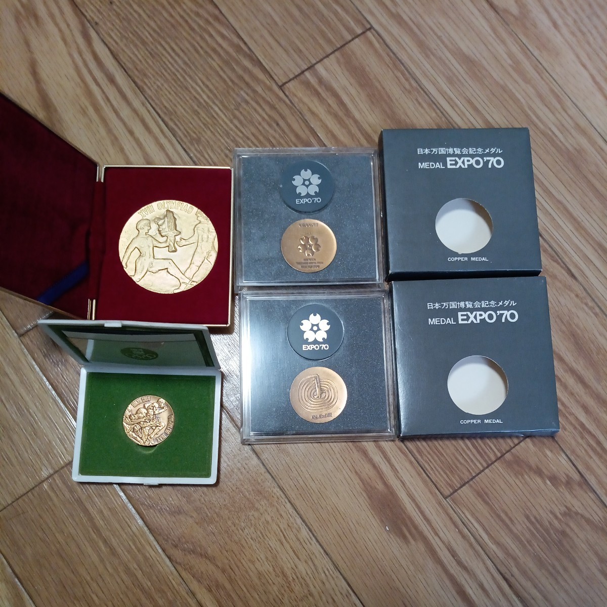 記念硬貨】天皇陛下御在位60年記念500円白銅貨幣 昭和61年 5枚セット