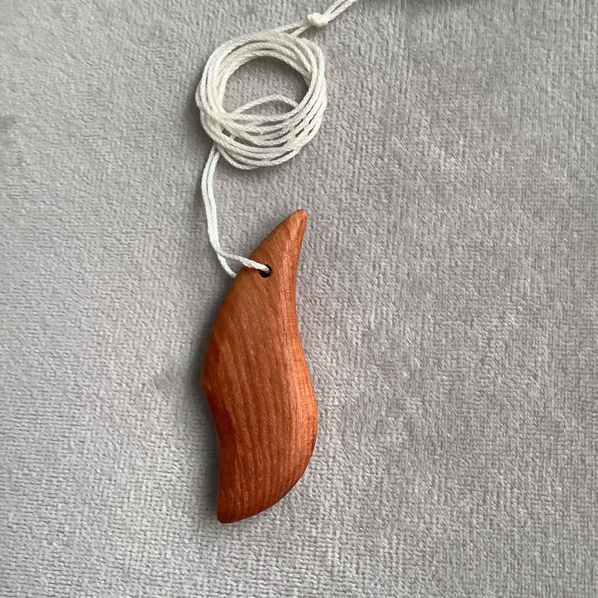 アナスタシア シベリア杉 (根) ペンダント The Ringing Cedars of