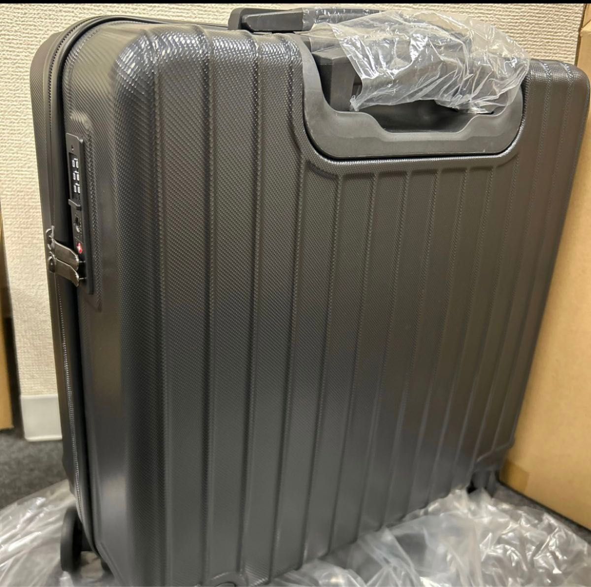 阪神タイガース非売品スーツケース