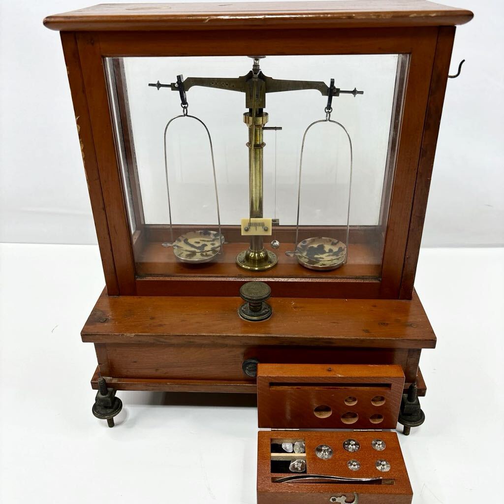 Yahoo!オークション - 上皿天秤 ガラスケース 両皿天秤 化学天秤 分銅