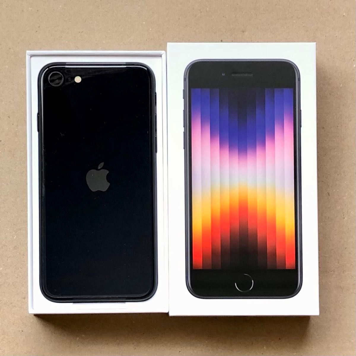 iPhone SE3 第3世代 ミッドナイト 64GB クリアランス SIMフリー SIM