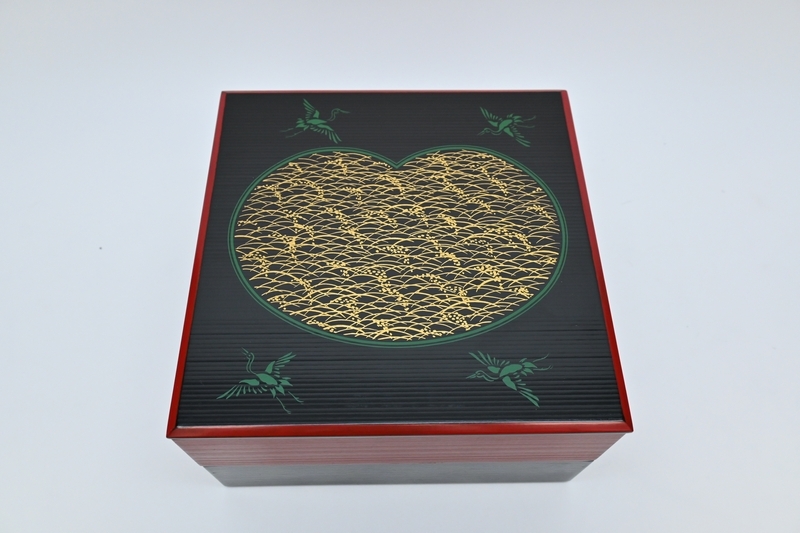 時代 野弁当□ 美しい 提重箱 金蒔絵[鉄線 山水金蒔絵 4段重箱] 金梨地