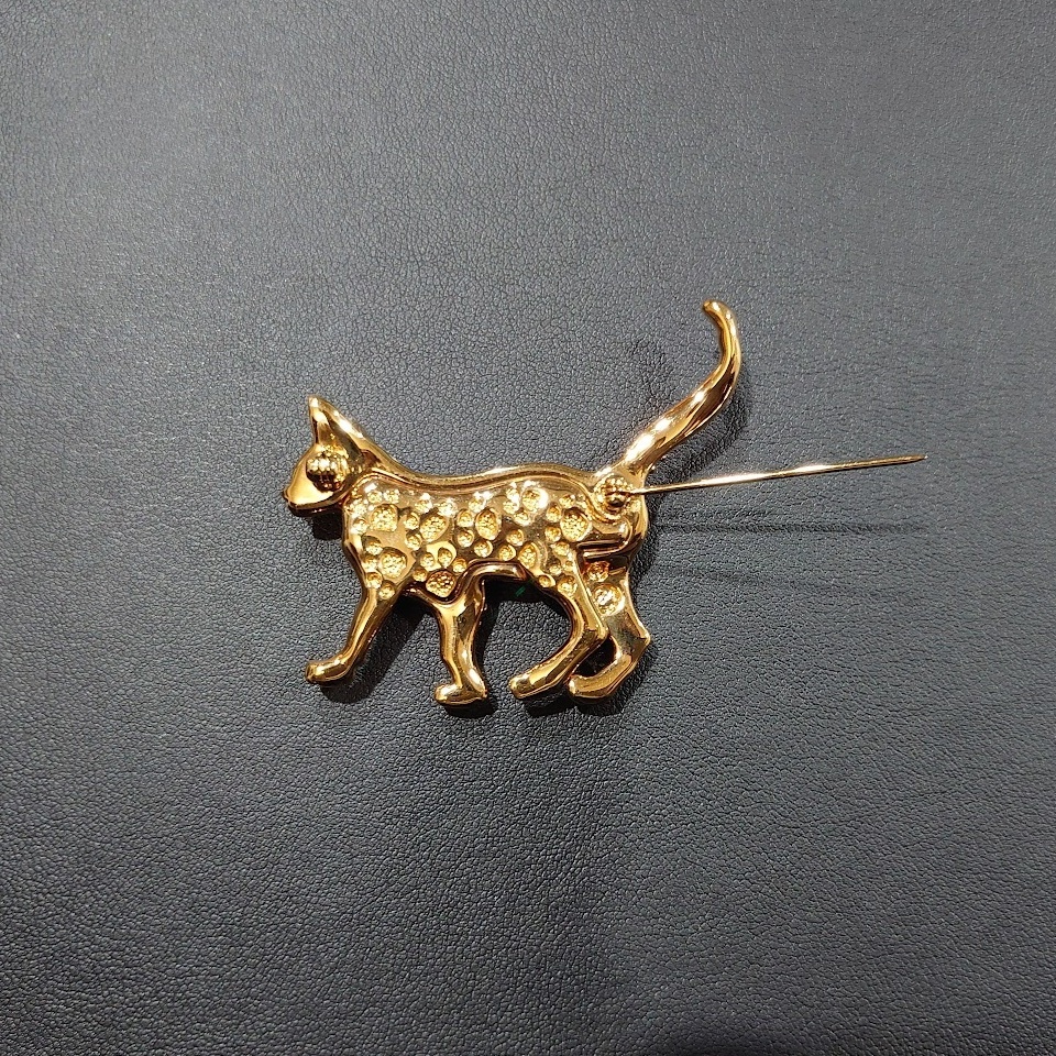 レア】SWAROVSKI スワロフスキー キャット ブローチ クリアストーン 猫
